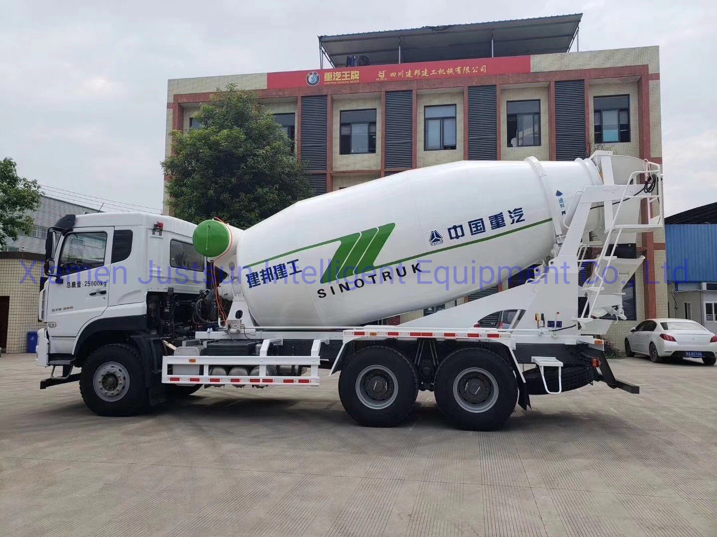 Sinotruk Concrete Mixer Truck