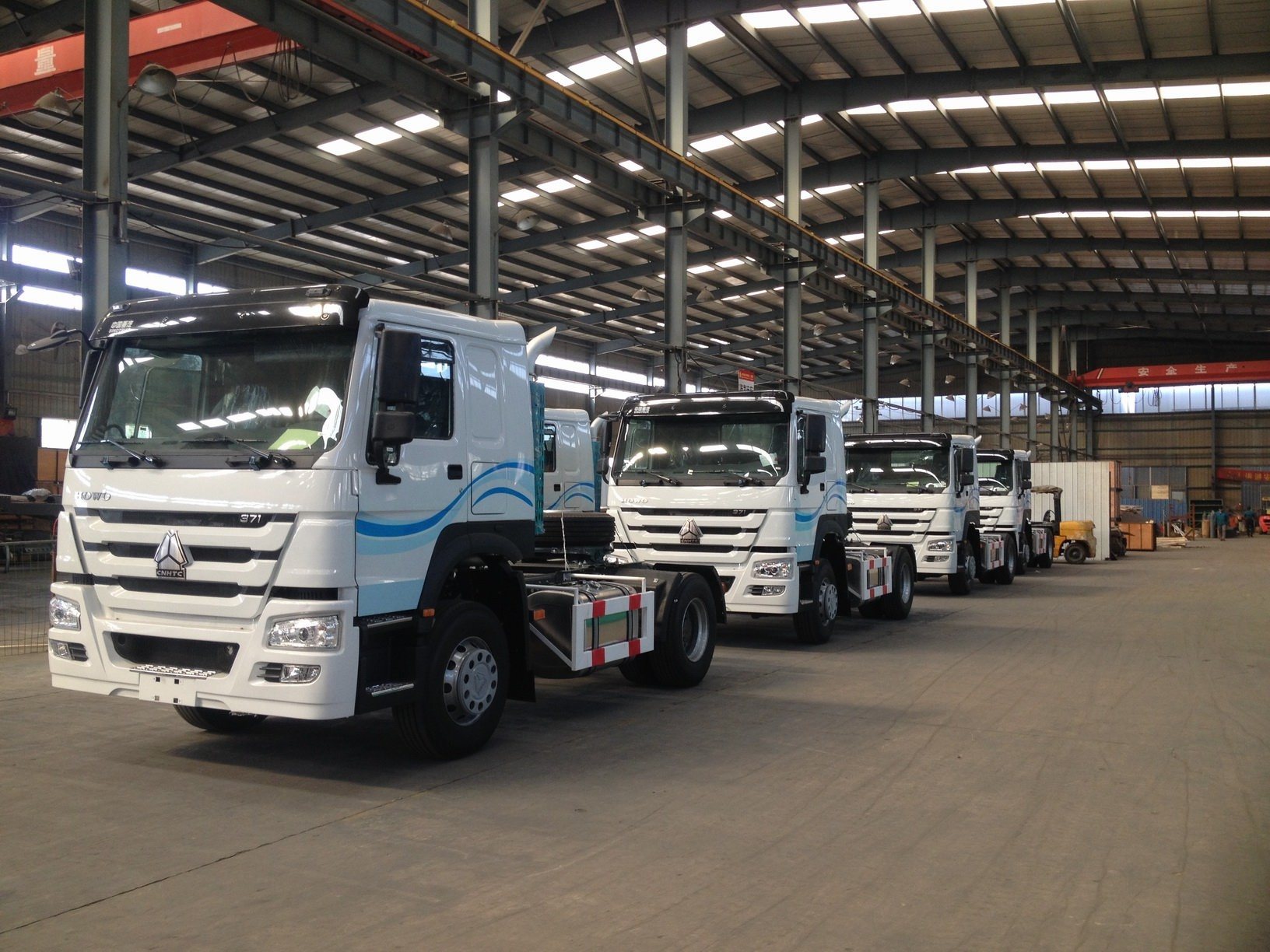 Sinotruk HOWO 4X2 Tractor Head
