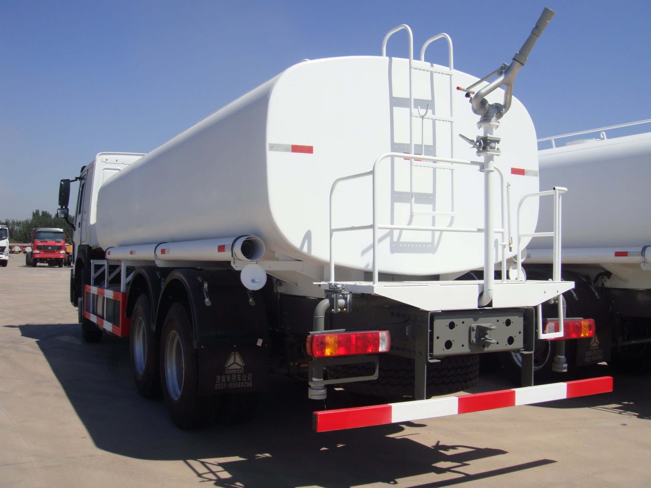 HOWO 6X4 Water Tanker Truck 20 Cbm Watering Cart Transport Sprinkler