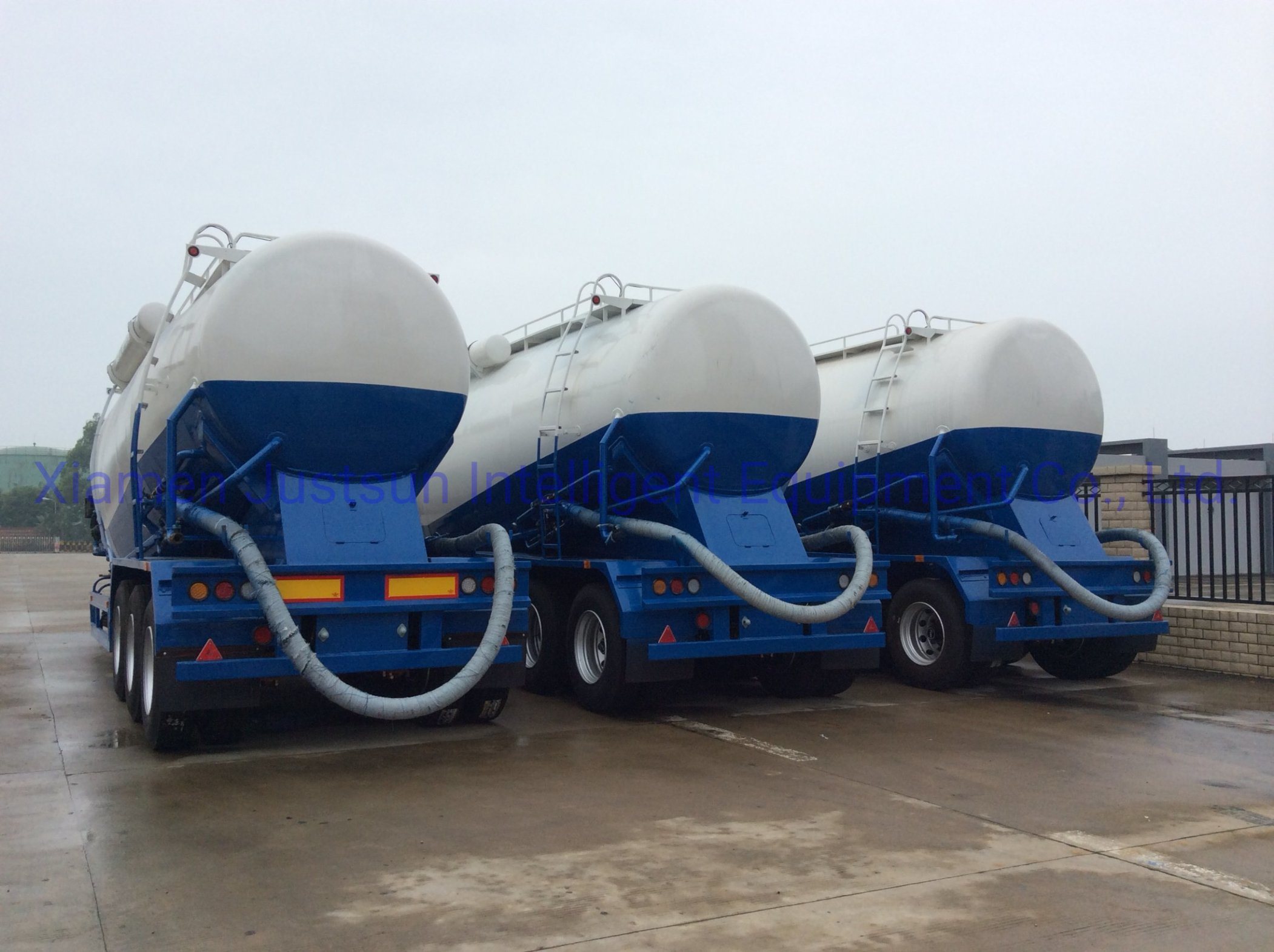 40cbm Tri-Axle Bulk Cement Tanker Trailer with 1000 Bags Capacity