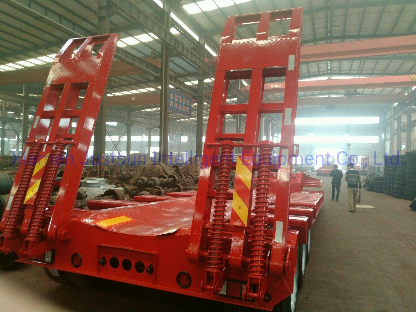 Hot Sale 60-120 Tons Low Bed Semi Trailer with Fuwa Axle