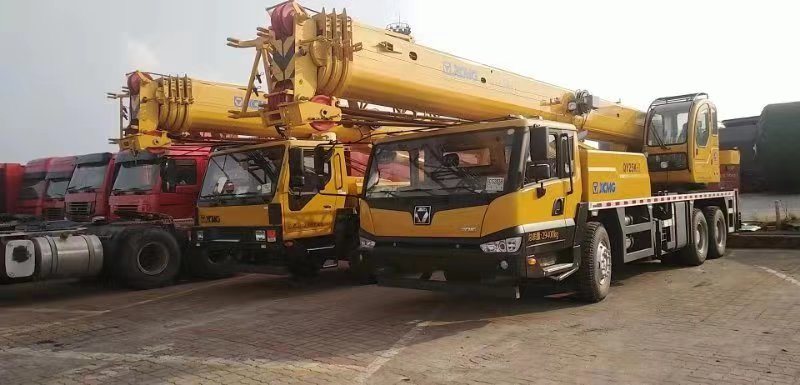 6X4 Heavy Duty Crane Boom Lifting Lifter Folded/Straight Telescopic Crane Truck