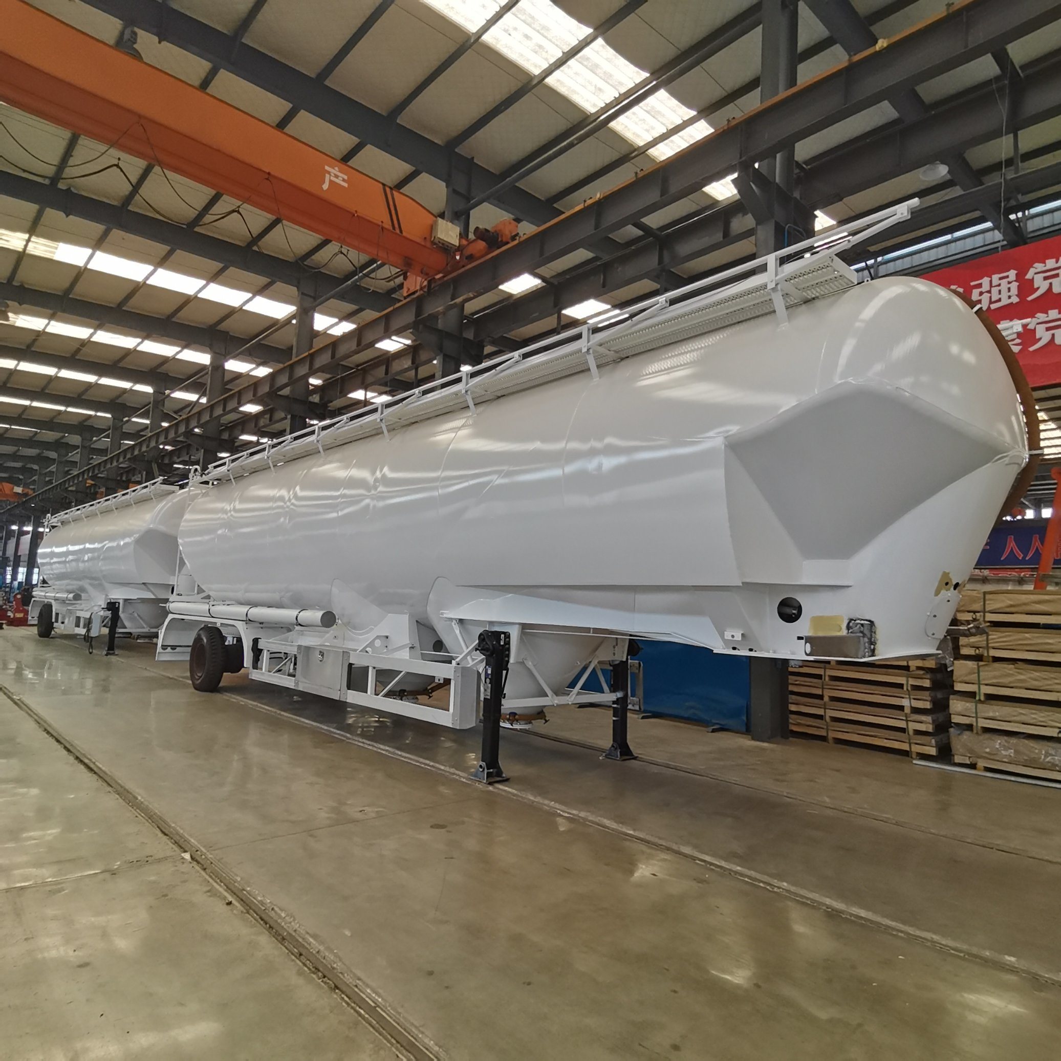 3 Axles 40cbm Aluminium Bulk Flour Semi Trailer